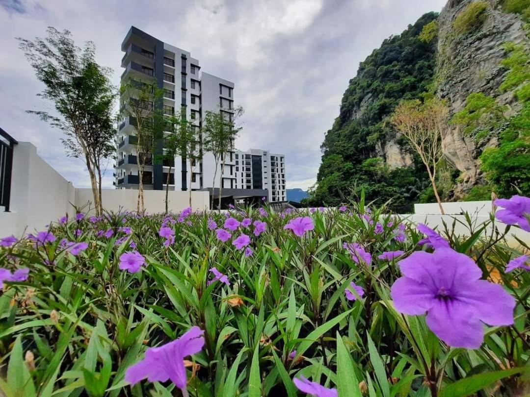 Js Eurostay At The Cove Hillside Residential Ipoh